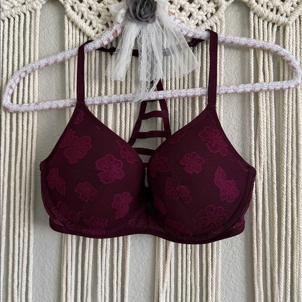 Victoria Secret Pink push-up bra. Lace